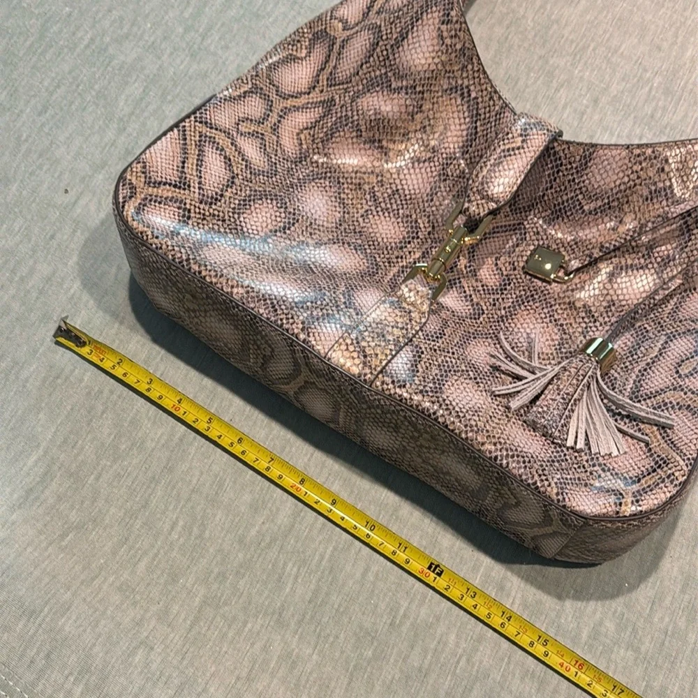 G.I.L.I. Beige Snakeskin Hobo Bag